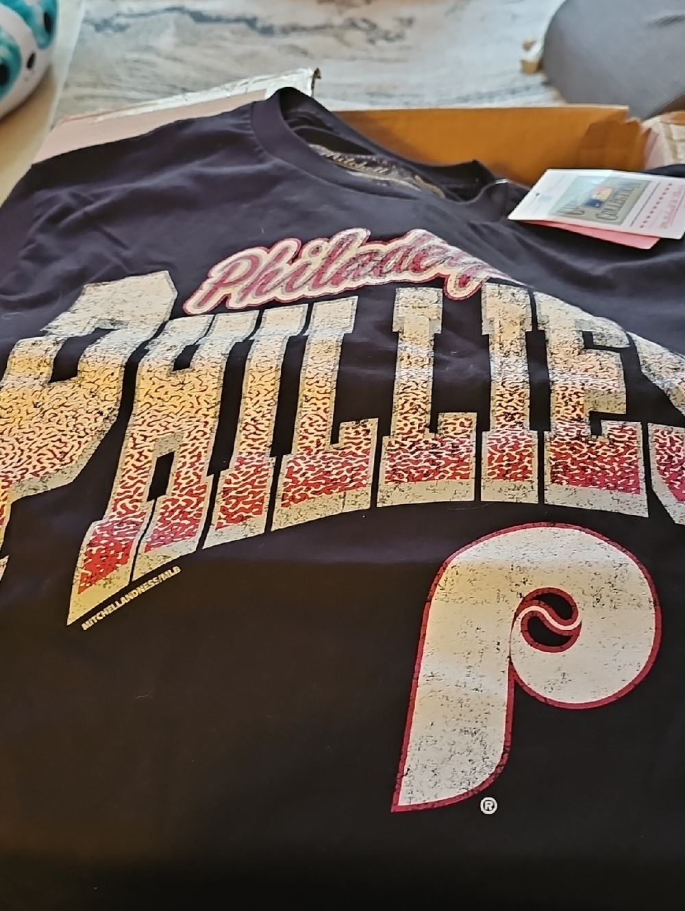 Mitchell & Ness Black Philadelphia Phillies Retro Graphic Tee Medium New - Picture 3 of 4
